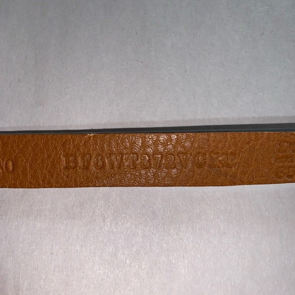 VALENTINO GARAVANI size 34 leather FLOWER belt main image 6